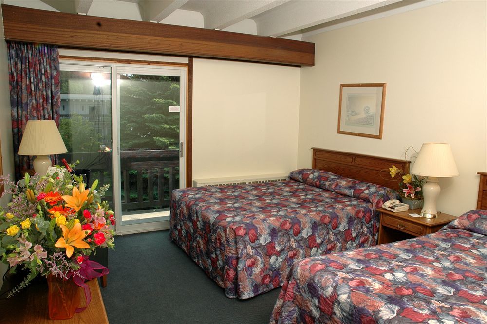 Voyager 2* Banff